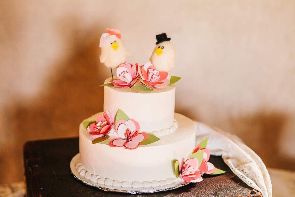 Cake at Blue Hound Farm Wedding Reception